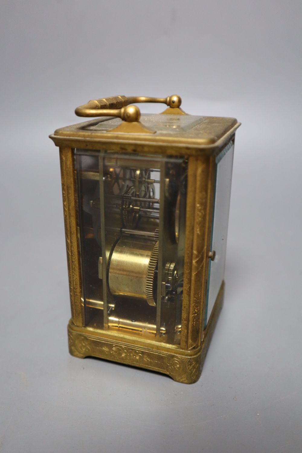 A Grohe of Paris carriage clock, two-train movement signed, with a key, 12.5cm